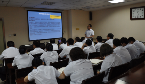 強化標準服務，提升服務檔次