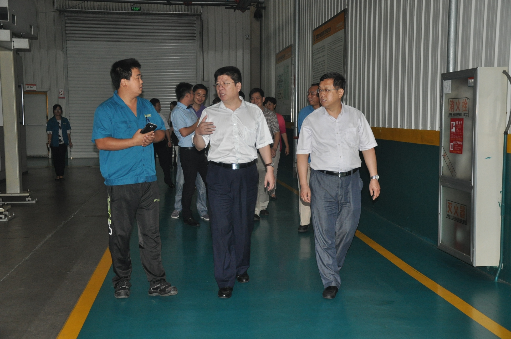 濟(jì)南市歷下區(qū)總工會領(lǐng)導(dǎo)蒞臨<br/>連心物業(yè)服務(wù)的重汽工業(yè)園調(diào)研