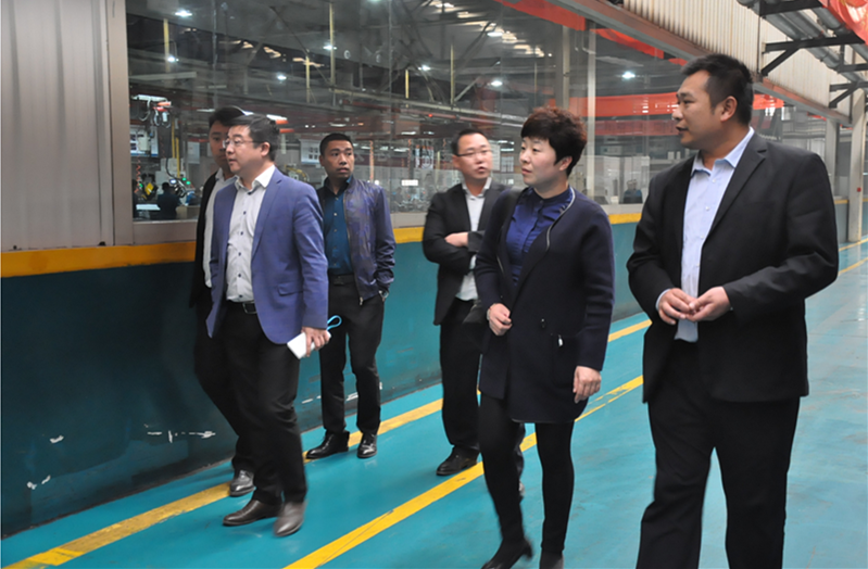 省內三大知名物業(yè)公司領導到濟南連心物業(yè)有限公司參觀交流